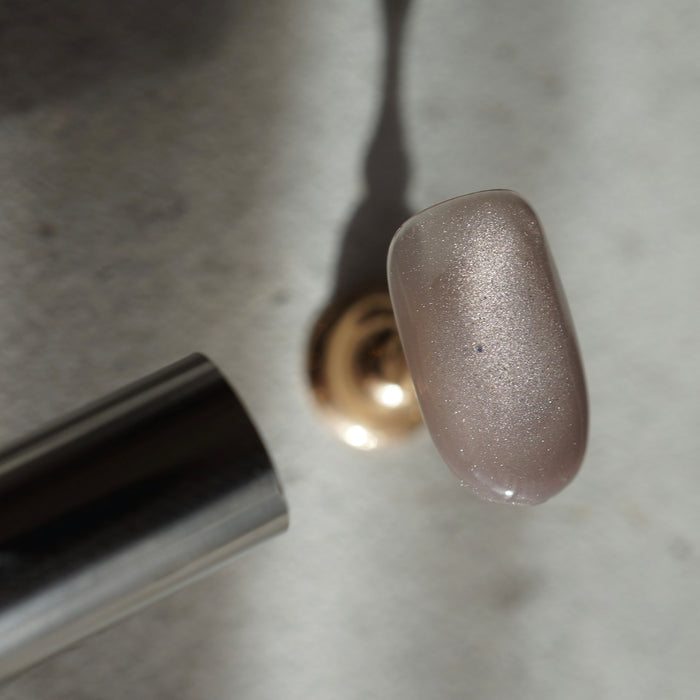 Cat's Eye Bar Magnet