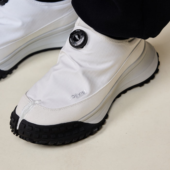 CMF Comfy Outdoor Garment - Approach Trainers 03 Dial System - White
