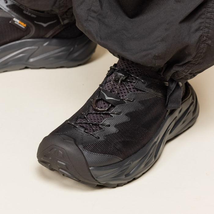 Item No 1147650 Hoka - Hopara 2 - Black / Black