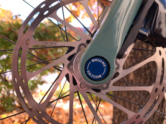 Thru Axle Cap Set - Red Detail 4