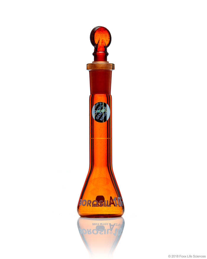 Amber Volumetric Flask, Wide Neck, With Glass I/C Stopper, Class A with Batch certificate, 10mL | img_1 | Foxx Life Sciences Global | shopfls.com