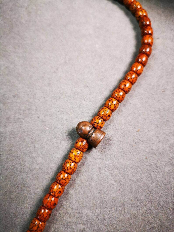 Amulet Pendant,Mini Pagoda Stupa,Mala Prayer Beads Accessories - Tibetan Buddhist mala beads, close-up detail
