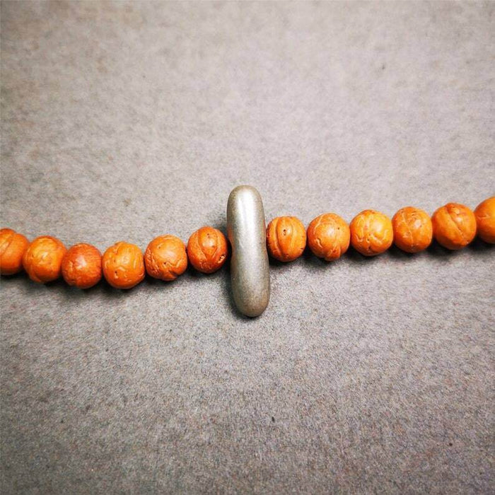 Amulet,Vajra Pendant for Mala,Bag Hanging,Prayer Bead - Tibetan Buddhist mala beads, close-up detail
