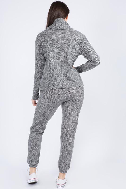 BRUSHED MOCK NECK TOP& PANTS SET