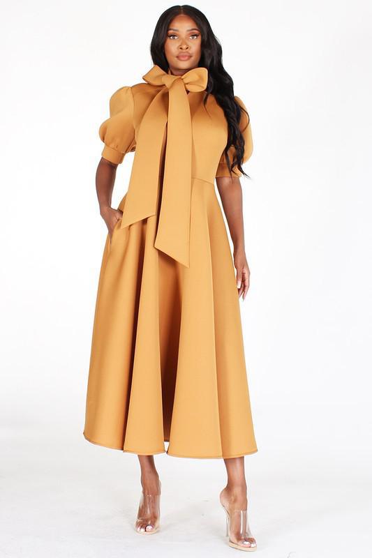 Medium / Tan