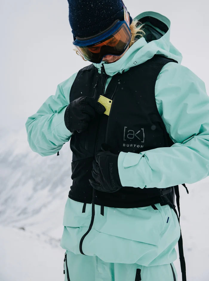 Product image of Burton [ak] Dispatcher 13L Vest Pack[Variant:True Black]