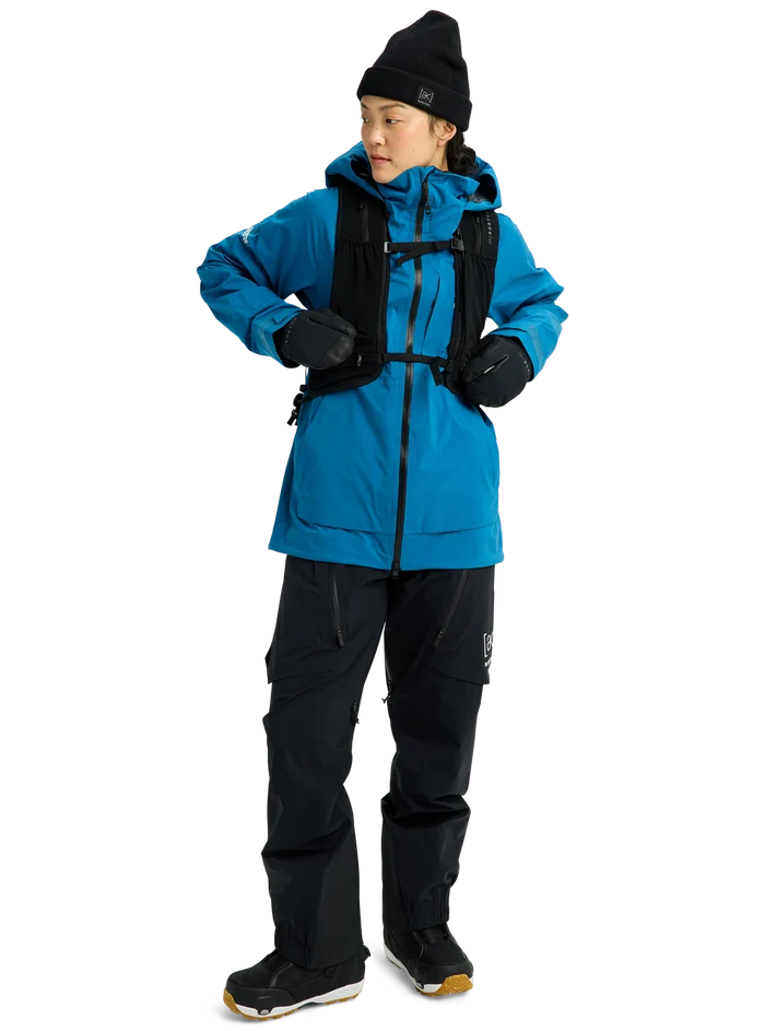 Product image of Burton [ak] Surgence Tour 18L Pack[Variant:True Black]