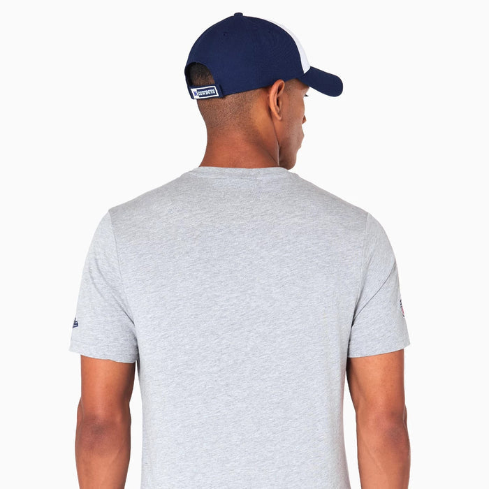 The Male model is wearing Dallas Cowboys NFL Grey T-Shirt 6