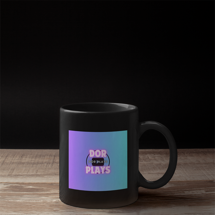 Dor plays mug