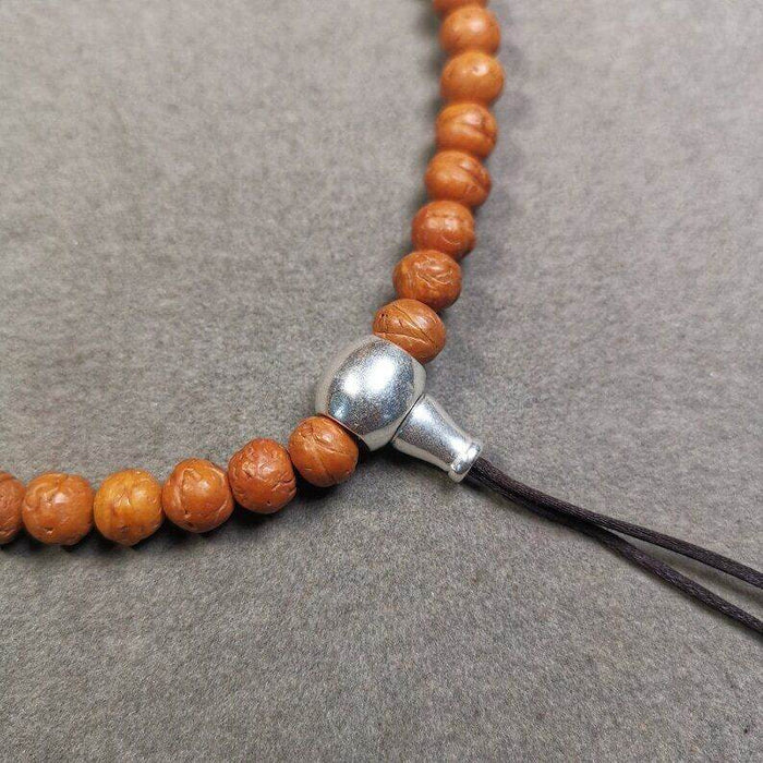 Guru Bead, T-drilled 3-Hole Bead for Prayer Bead - Tibetan Buddhist art, detailed view