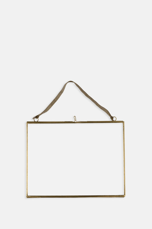 Landscape Hanging Brass Frame 20x15cm