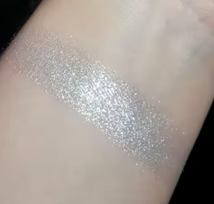 Midsummer magic Illuminator Patience (Icy Silver)