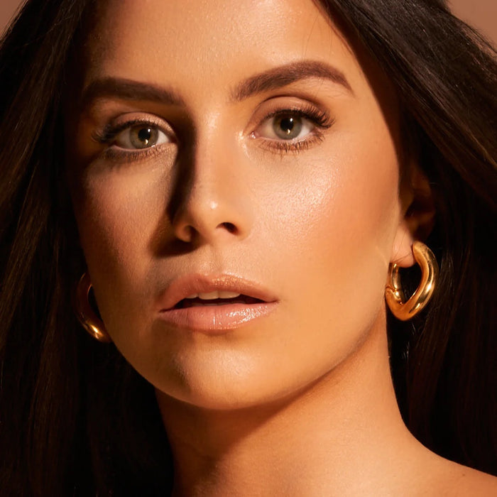 Naked Glow Lip Therapy SPF Balm