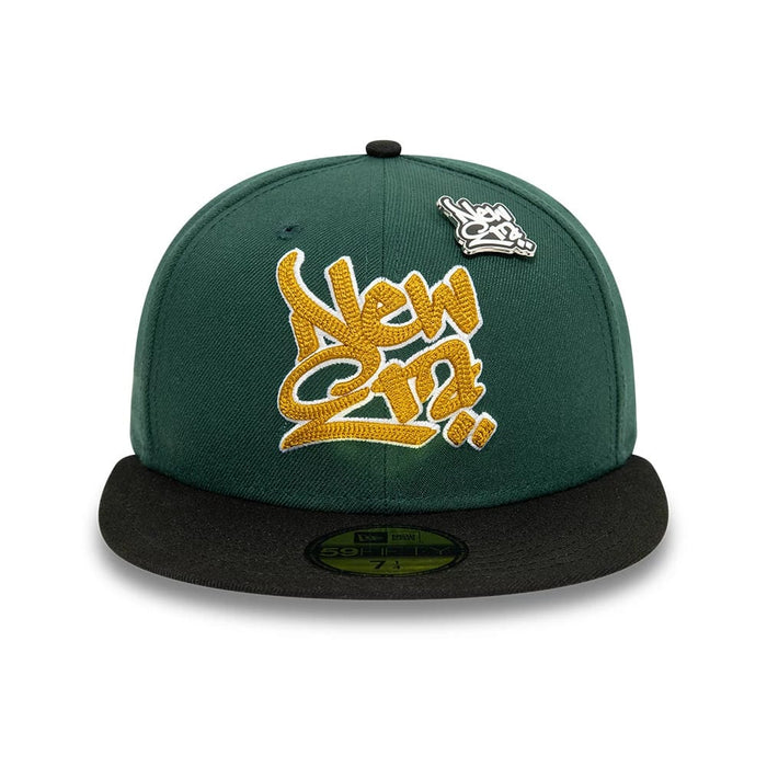This is a New Era Front Script 59FIFTY Fitted Cap in dark green & black. 5