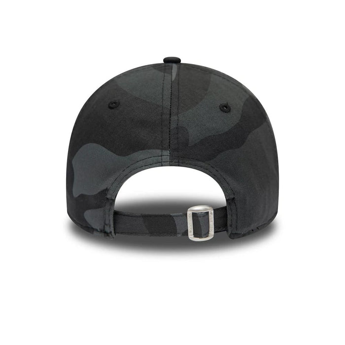 This is a New York Yankees Essential Camo 9FORTY Cap 2