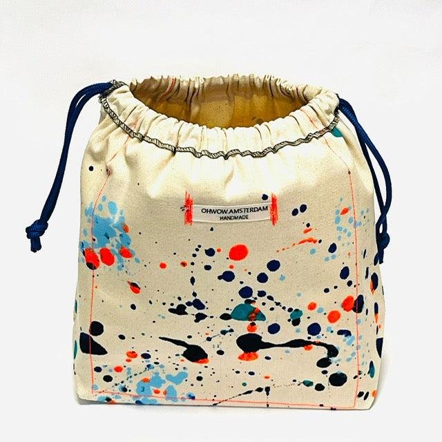 Medium / Blue Splatter