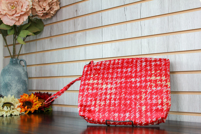 Red Houndstooth