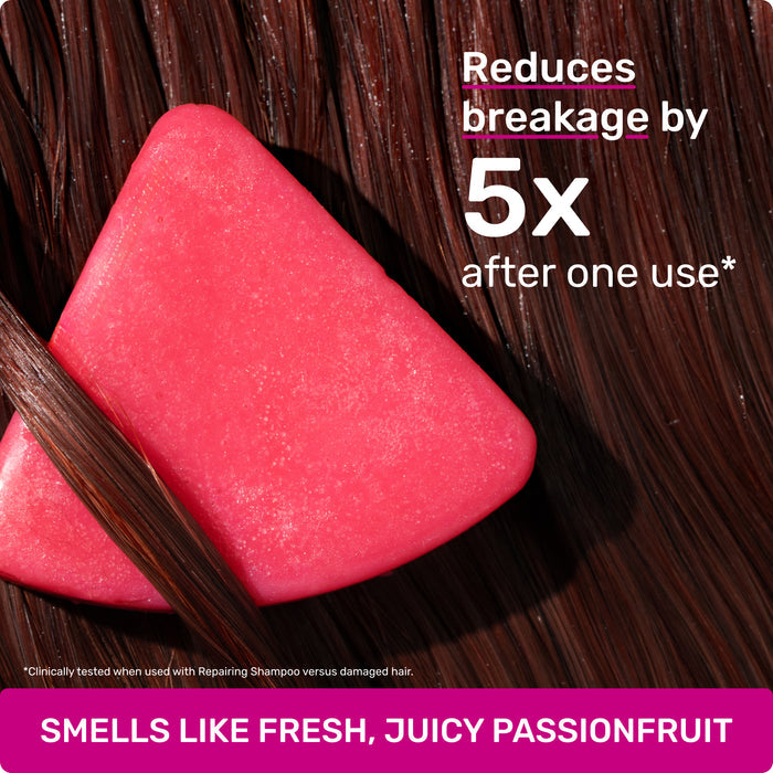 Reduces breakage by 5x after one use* 

Clinically tested when used with Repairing Shampoo versus damaged hair. 

SMELLS LIKE FRESH JUICY PASSIONFRUIT
