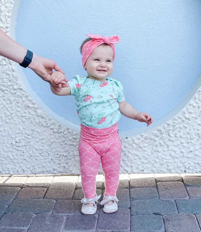 Ripples Pink Leggings