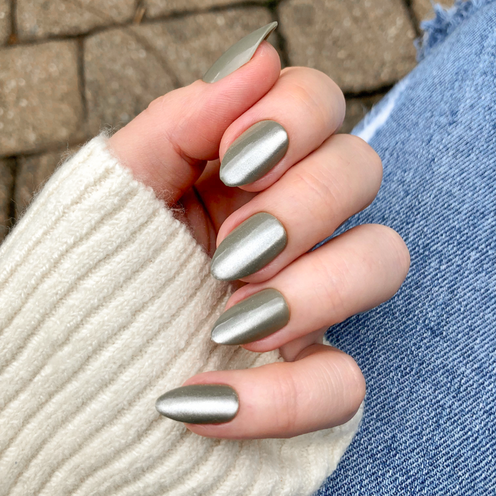 Sage Velvet - Press-On | Medium | Almond shaped nails in shimmering sage green for an easy at home mani