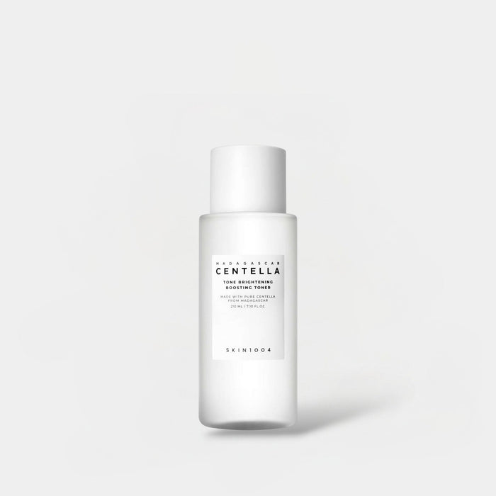 SKIN1004 Madagascar Centella Tone Brightening Boosting Toner 210ml. SKIN1004 مدغشقر كينتيلا تونر مفتح معزز - Princess Cosmetics Qatar