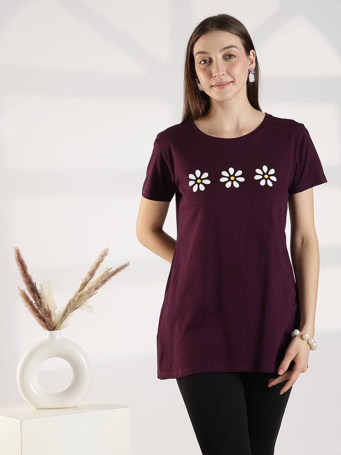 Cotton branded plus size long t shirt for women in wine