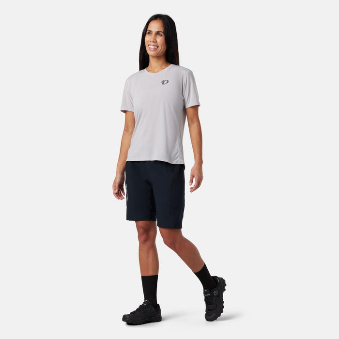 color:Black||view:SKU Image On Body||gender:Women||seo:W Canyon Short w/ Liner